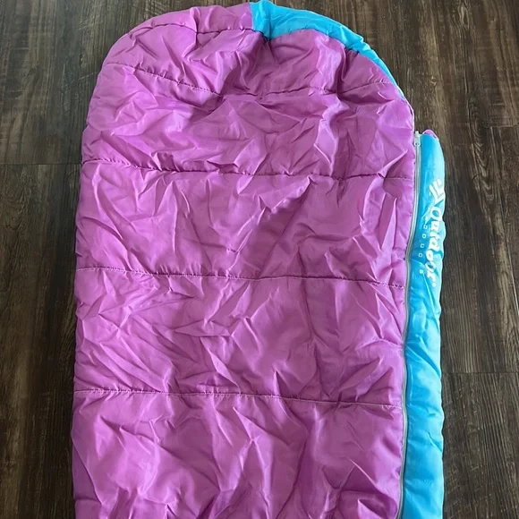Girl’s Mummy Sleeping Bag - Picture 5 of 8